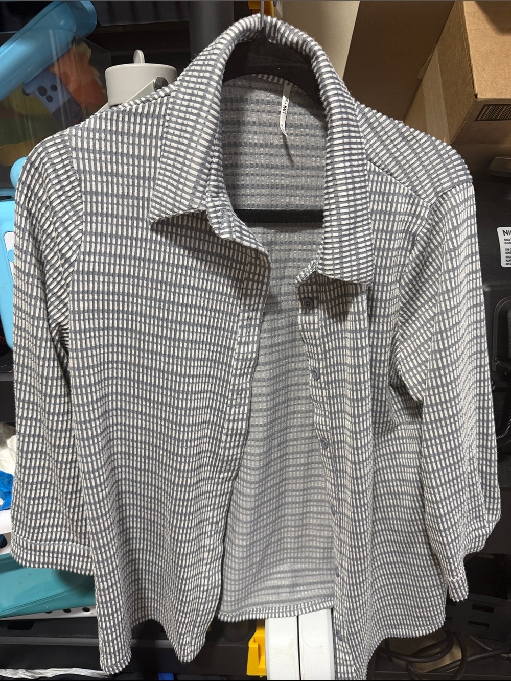 Women’s Grey Patterned Button-Up Shirt